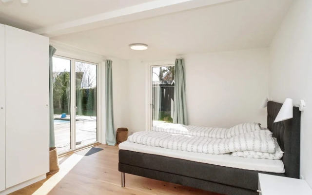 6 Person Holiday Home in Hornbaek