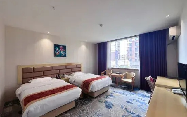 Longli Jiaxing Fashion Hotel