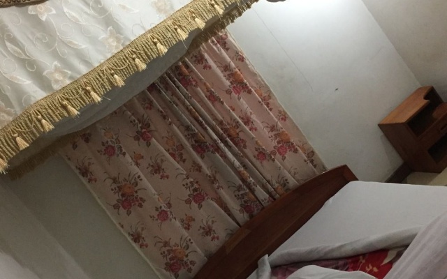 Seven Eleven Hotel
