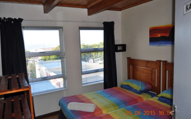 Amakaya Backpackers Travelers Accommodation