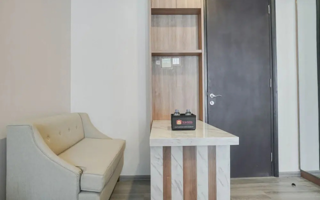 Fabulous and Strategic 1Br Sudirman Suites Apartment
