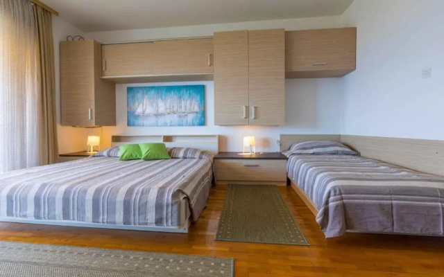 Apartments in Crikvenica 39516