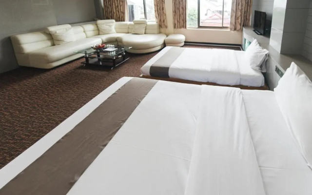 K.S. Pavilion Hotel