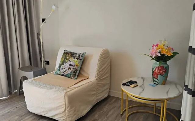 168 Rajdamri Apartment Near Central World