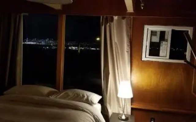 City Gardens Suites B&B