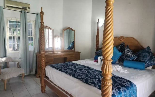 Jamaica Dream Villa - Iron Shore Escape