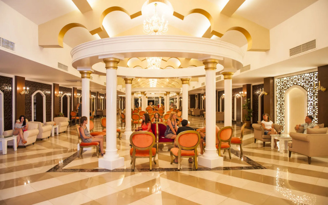Concordia Celes Hotel