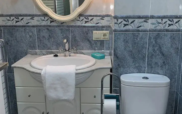 Modern luxury apartment near city center