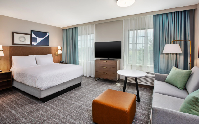 Staybridge Suites Bismarck by IHG