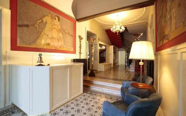 Hotel Croce Bianca