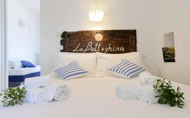 Leuca Cliff Houses by WowHomes