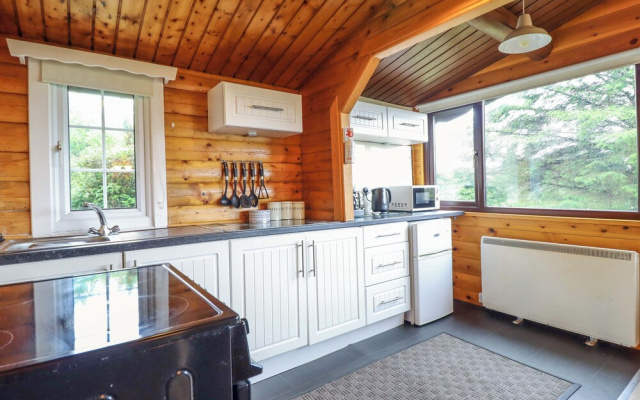Y Bwthyn Pren, Cabin 209,