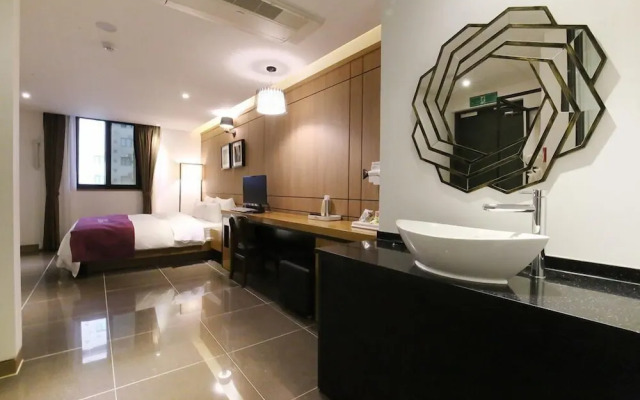 Hotel Class