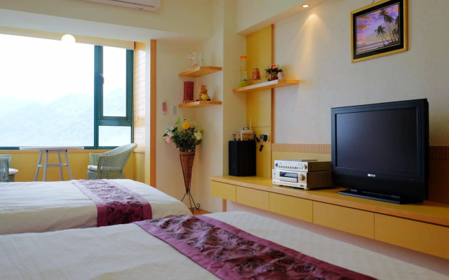 Shenshen B & B