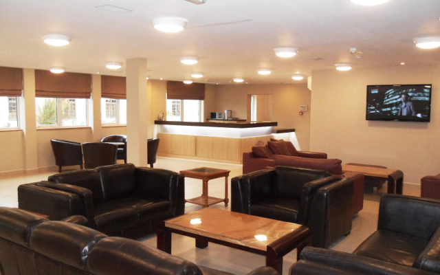 Skylark Hotel