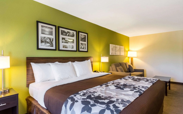 Sleep Inn & Suites