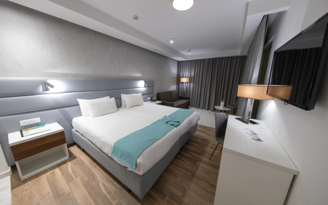 Solana Hotel & Spa