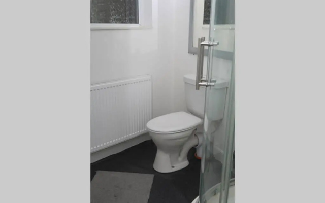 Hullidays - University Side Lg 4 bed House