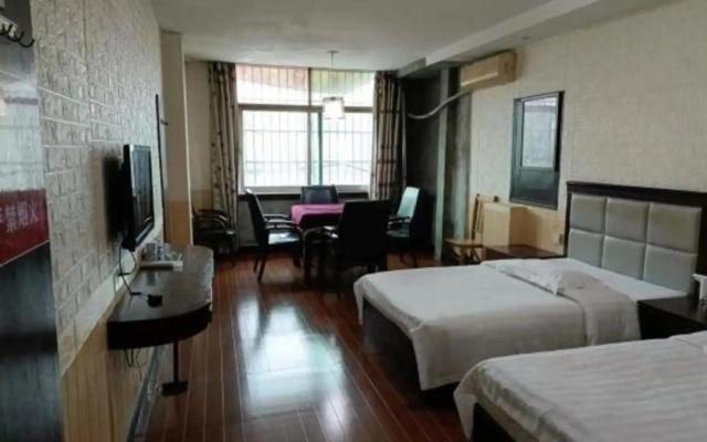 Huaxiang Hotel