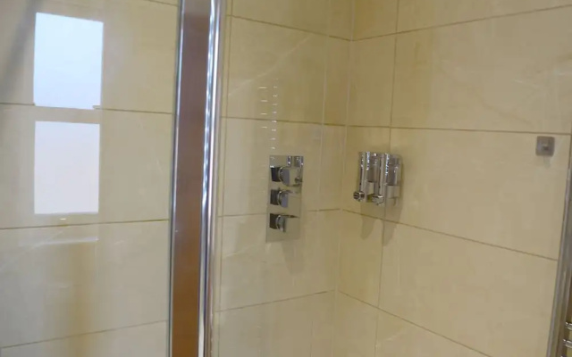 Godwin Court Serviced Apartments