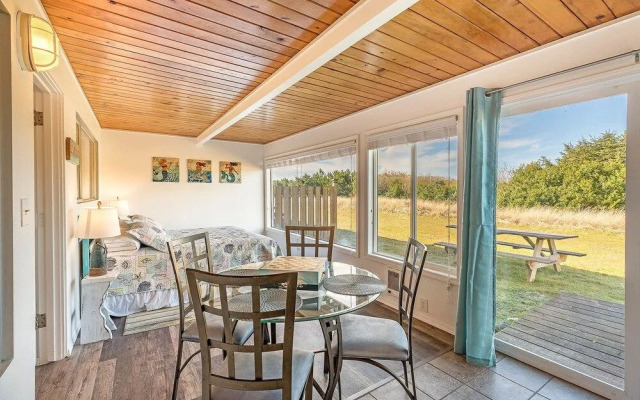 Pacific Surf Condos