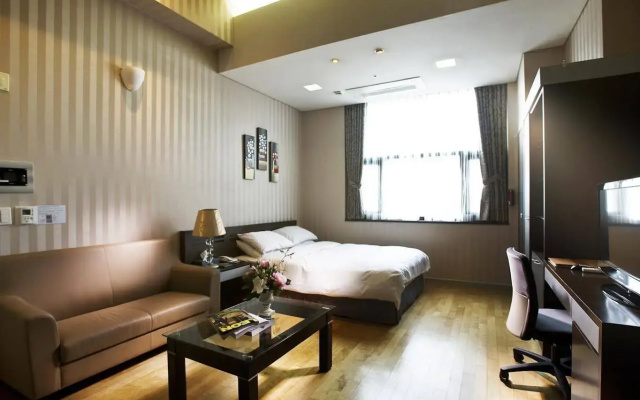 Provista Hotel