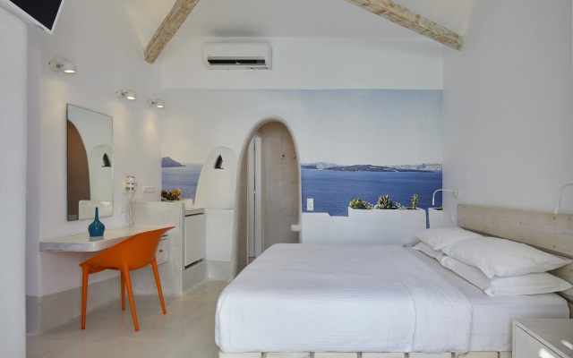 Kouros Village Hotel - Adults Only