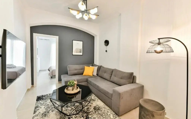 Porto Sea View Apartments - A. Svolou 22