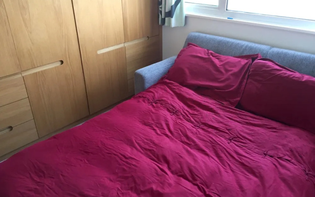 Comfortable 2 Bedroom House in Oxford