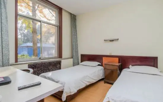 Changyi Hotel