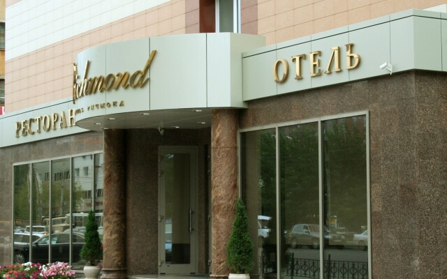 Гостиница Ричмонд в Екатеринбурге 2 отзыва об отеле, цены и фото номеров - забронировать гостиницу Ричмонд онлайн Екатеринбург вид на фасад
