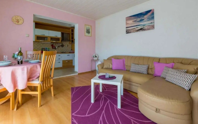 Apartment in Crikvenica 39088