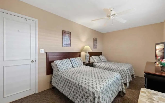 Jamaica Royale 101 - Two Bedroom Condo