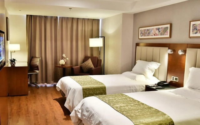Home Inn Plus Kunshan Qianjin West Road Hongqiao
