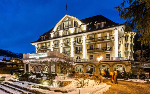 Отель Le Grand Bellevue вид на фасад