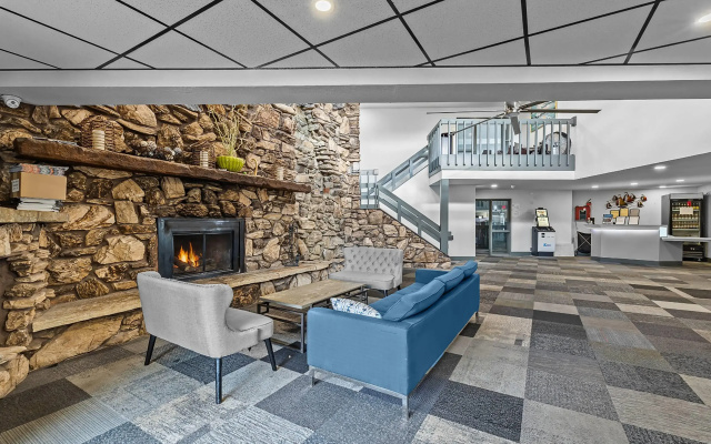 Ramada by Wyndham Stevens Point