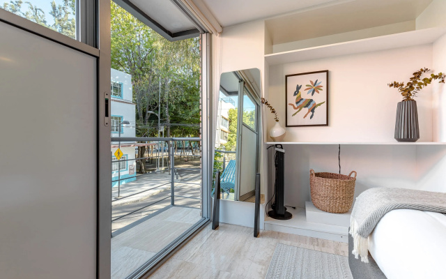 Casai Beautiful Studio w Balcony Near La Condesa