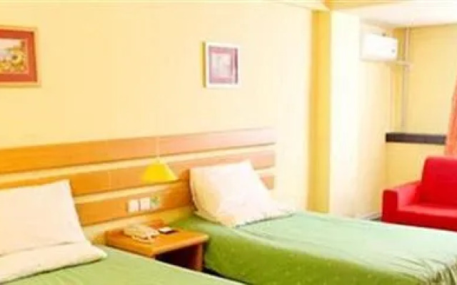 Jiapeng Hotel (Anyang Railway Station Beidajie)