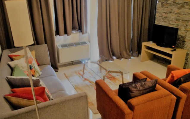 Apartment in Foutain Suites Hotel - 813FS
