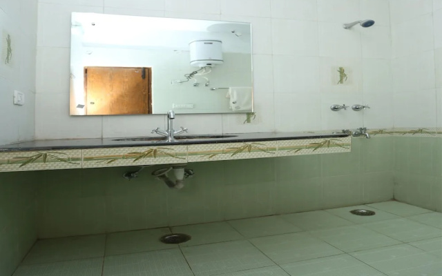 OYO 12141 Home 1BHK Valley View Ramgarh