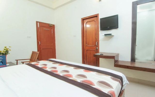 OYO 9317 Hotel Indiana