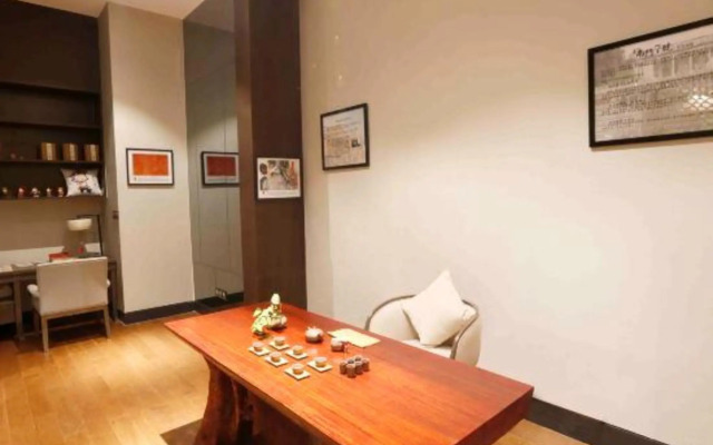 Shishi Kaiyu Featured Designer Hotel