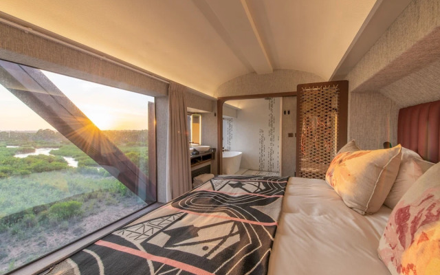Kruger Shalati - Train on the Bridge and Garden Suites