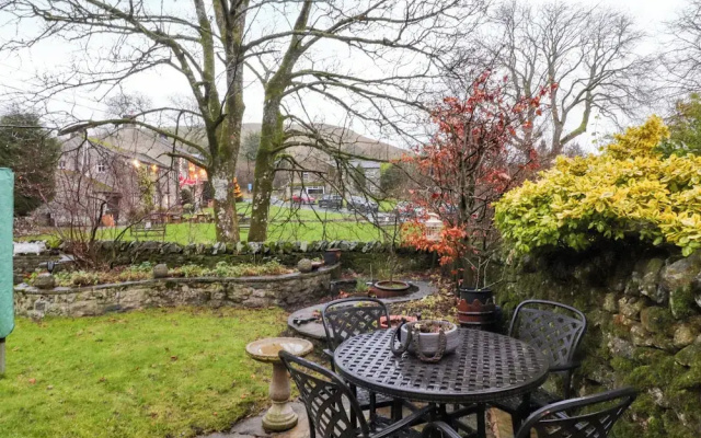 Woodside Cottage