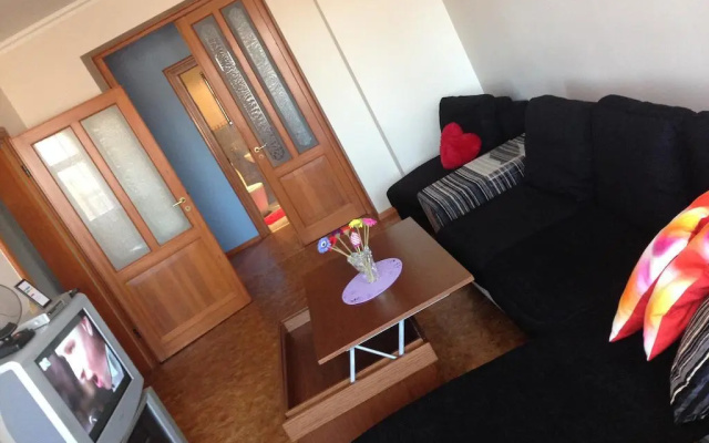 Capital Riga Apartment - Dzirnavu Street