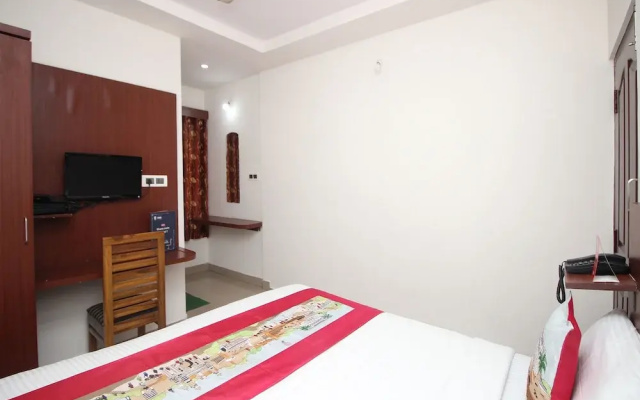 OYO 9632 Hotel Prestige Residency