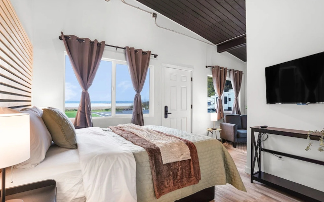 South Bay Inn