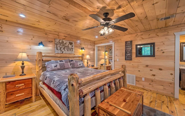Broken Bow Bungalow - Relaxed Retreat With Deck!