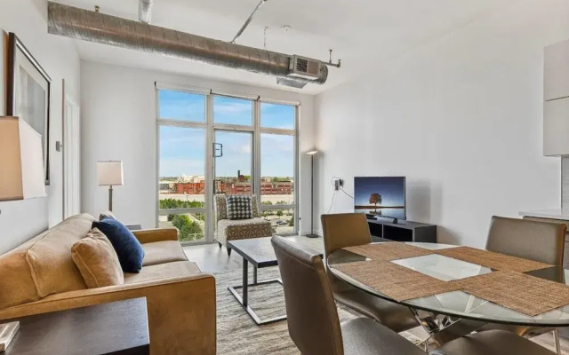 Sunset Boulevard Apartments