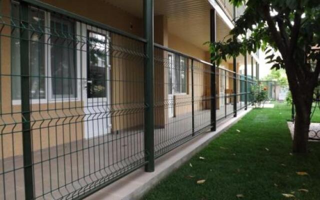 Гостиница Mini-Otel Luch Украина, Одесса - отзывы, цены и фото номеров - забронировать гостиницу Mini-Otel Luch онлайн вид на фасад